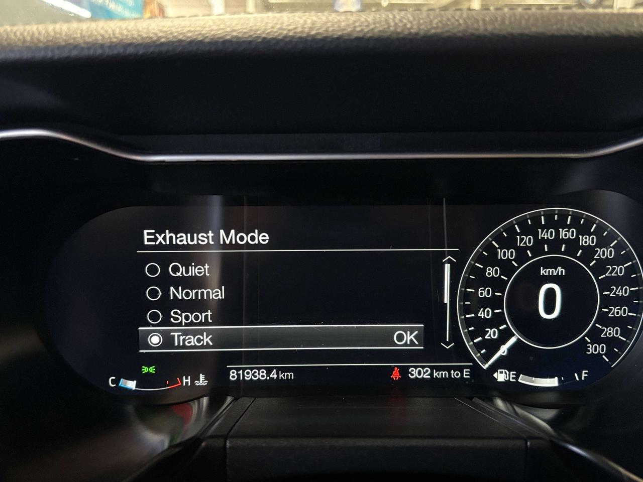2020 Ford Mustang BULLITT|MANUAL|NAV|RECAROSEATS|DIGITALDASH|LEATHER Photo
