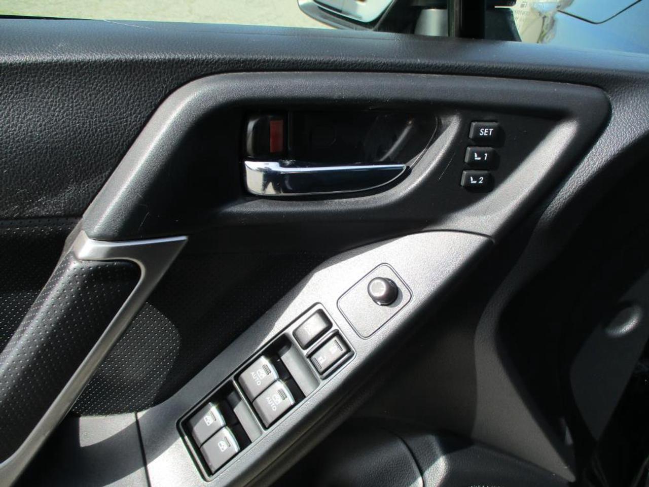 2017 Subaru Forester 2.0XT LIMITED W/TECH - Photo #9