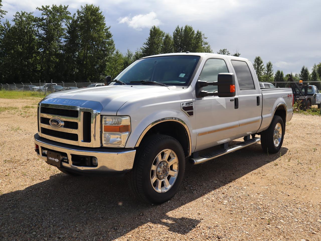 2008 Ford F-350 Super Duty SRW XLT Photo0