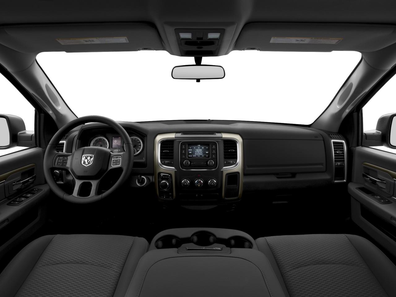 2017 RAM 1500 SLT Photo4