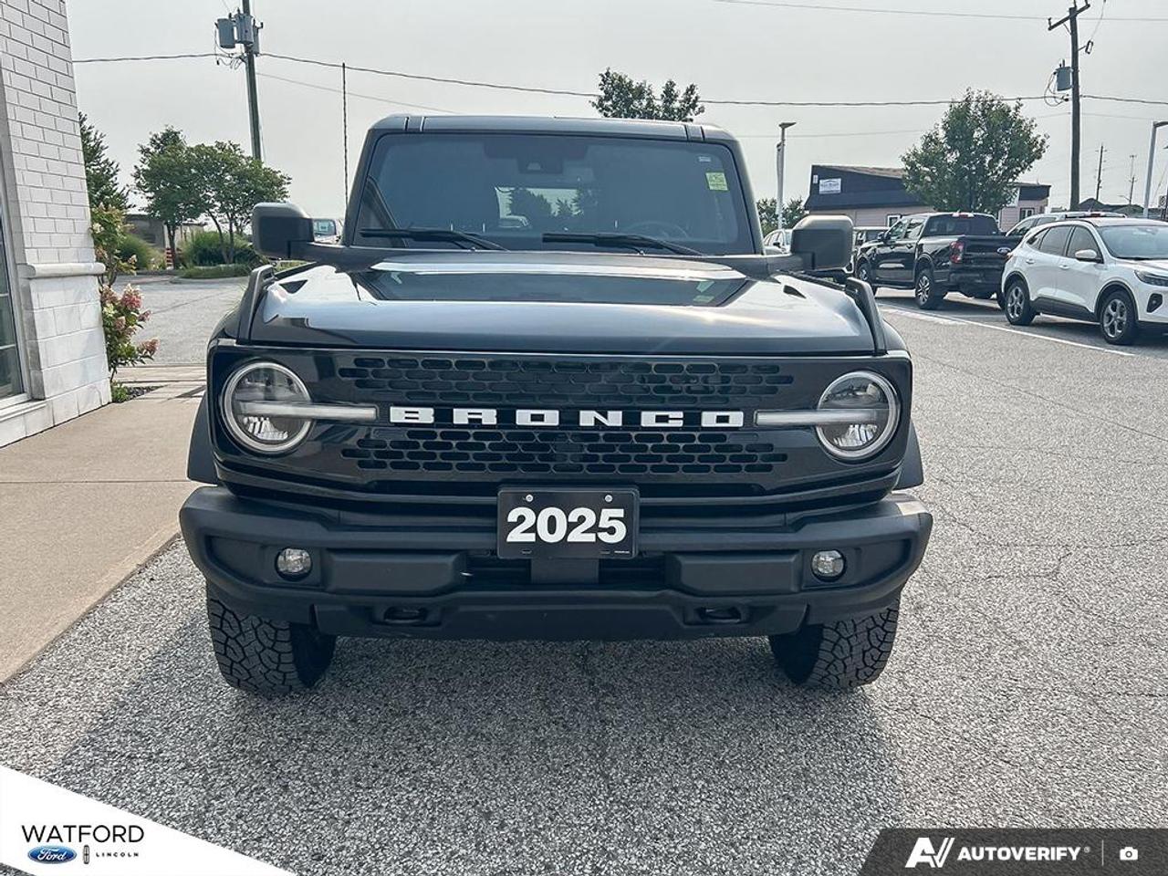 2025 Ford Bronco OUTER BANKS 4 DOOR 4X4 Photo