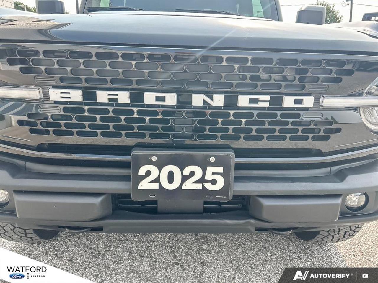 2025 Ford Bronco OUTER BANKS 4 DOOR 4X4 Photo
