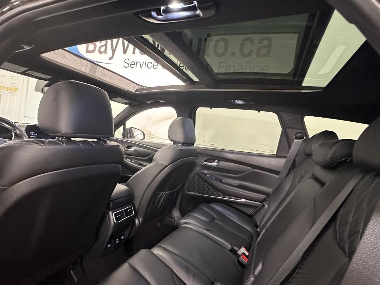 2023 Hyundai Santa Fe Ultimate Calligraphy AWD - LEATHER/PANO/NAVI/OFF 1 OWNER LEASE! Photo
