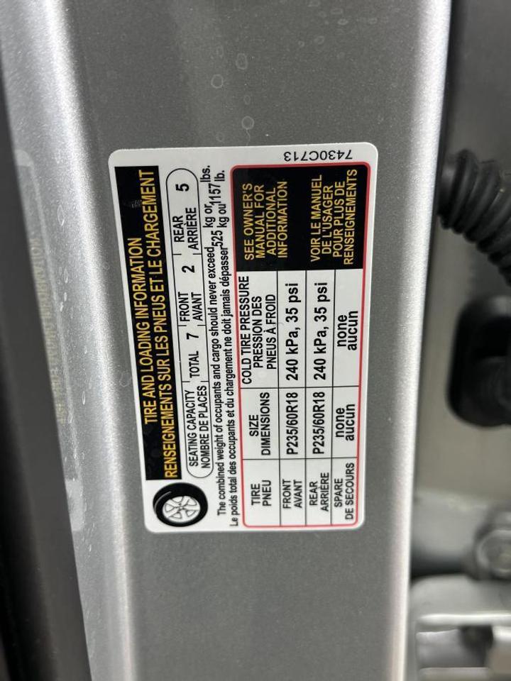 2025 Mitsubishi Outlander ES S-AWD - 7 PASS/10,000KM/1 OWNER! Photo