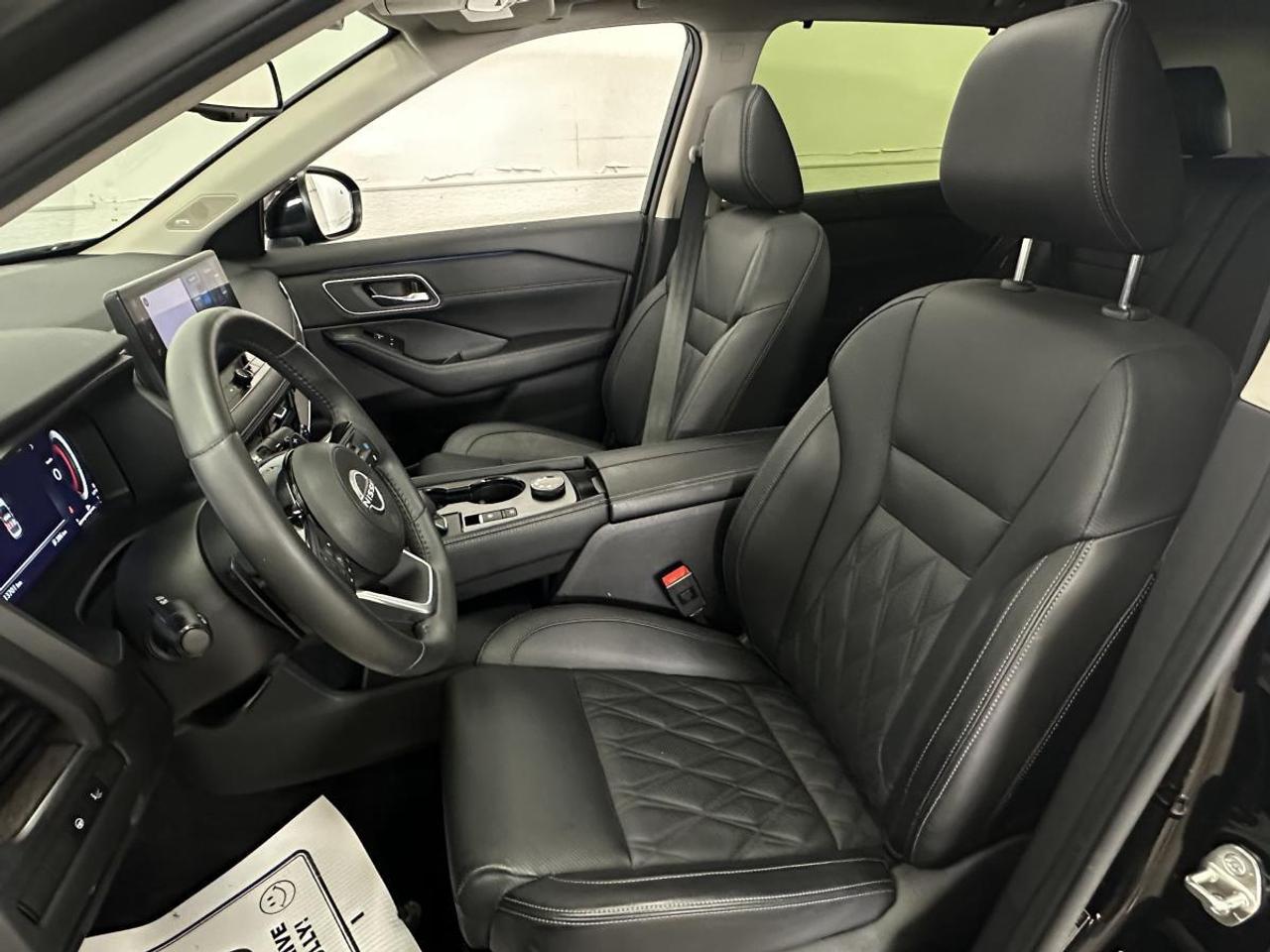 2024 Nissan Rogue AWD Platinum - PANOROOF/13KM/OFF 1 OWNER LEASE! Photo