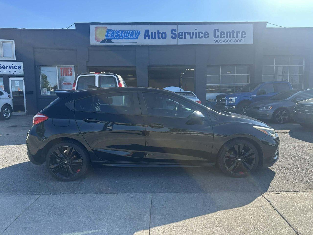 2018 Chevrolet Cruze LT - Photo #3