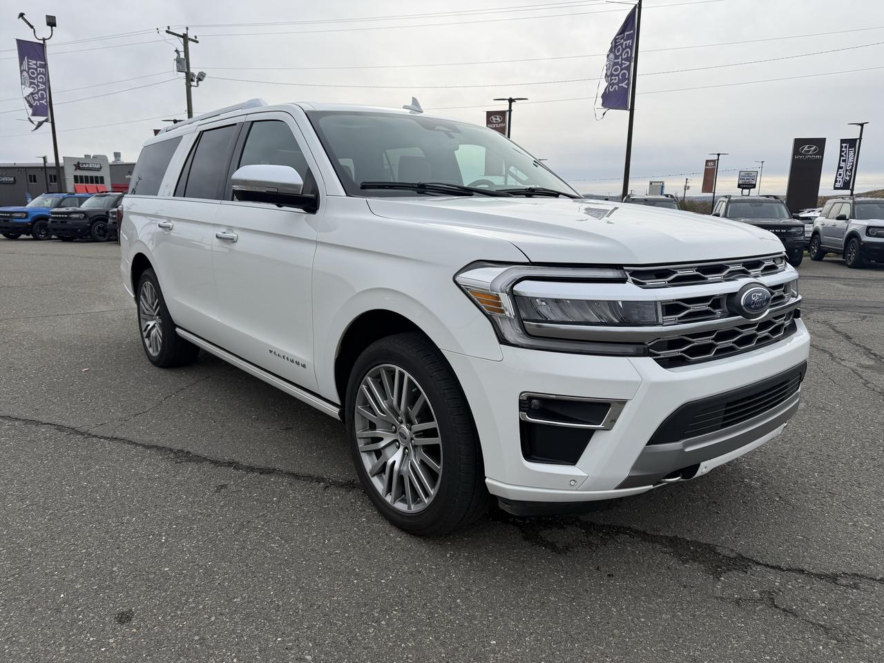 2022 Ford Expedition Max Platinum Photo0