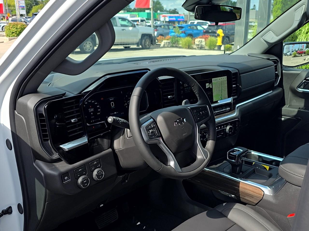 2026 Chevrolet Silverado 1500 Crew Cab Short Box 4-Wheel Drive RST Photo