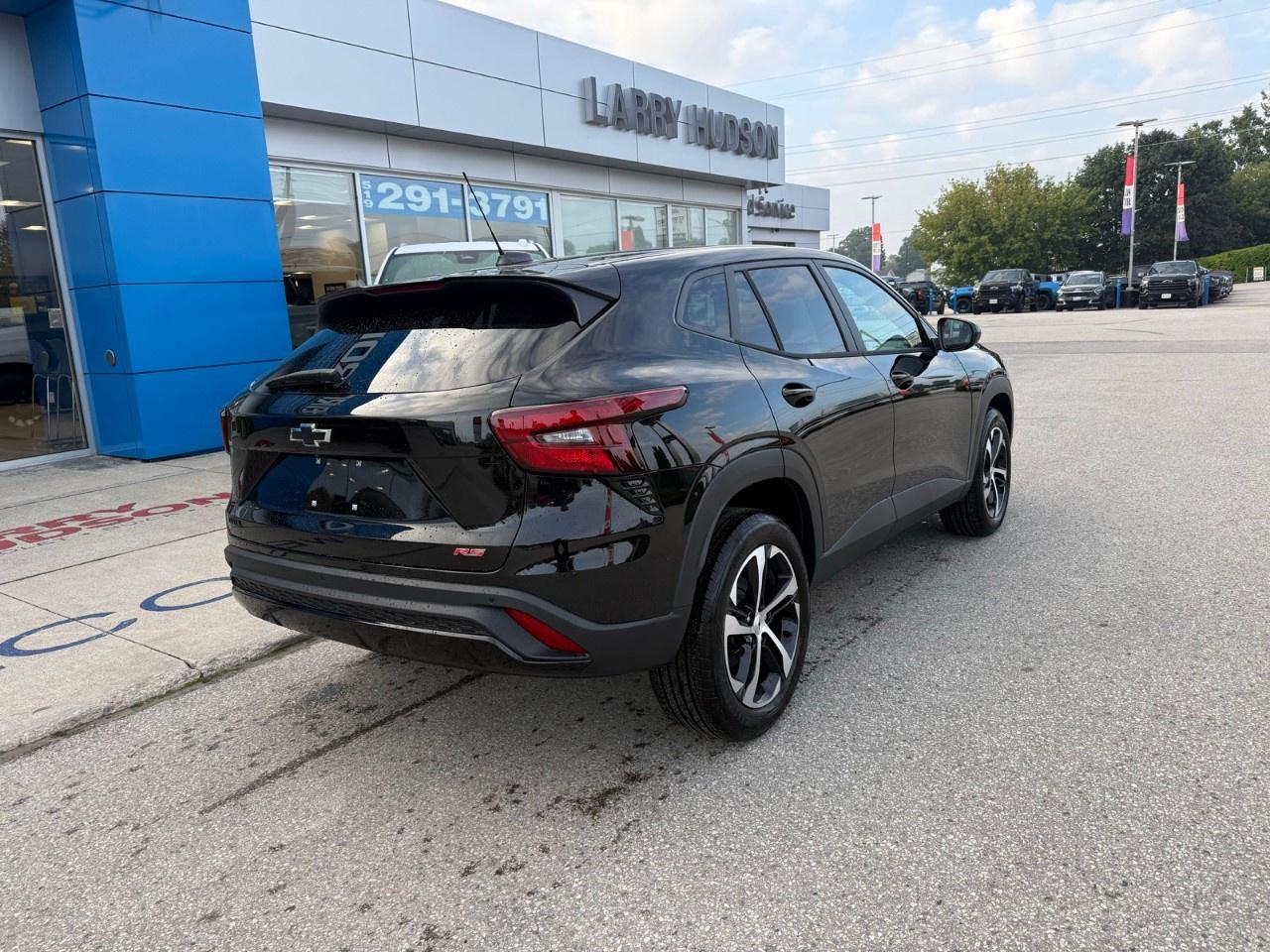 2026 Chevrolet Trax FWD 4dr 1RS Photo