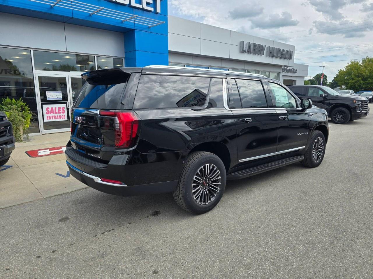 2026 GMC Yukon XL 4WD 4dr Elevation Photo