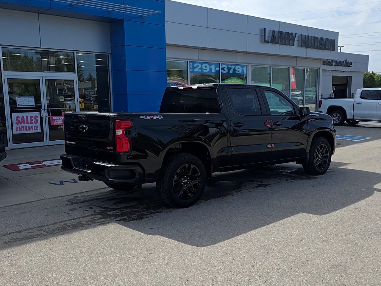 2026 Chevrolet Silverado 1500 Crew Cab Short Box 4-Wheel Drive RST Photo