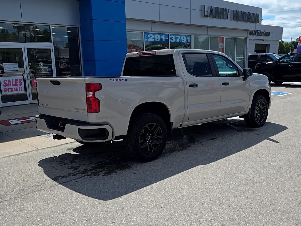 2026 Chevrolet Silverado 1500 Crew Cab Short Box 4-Wheel Drive Custom Photo2