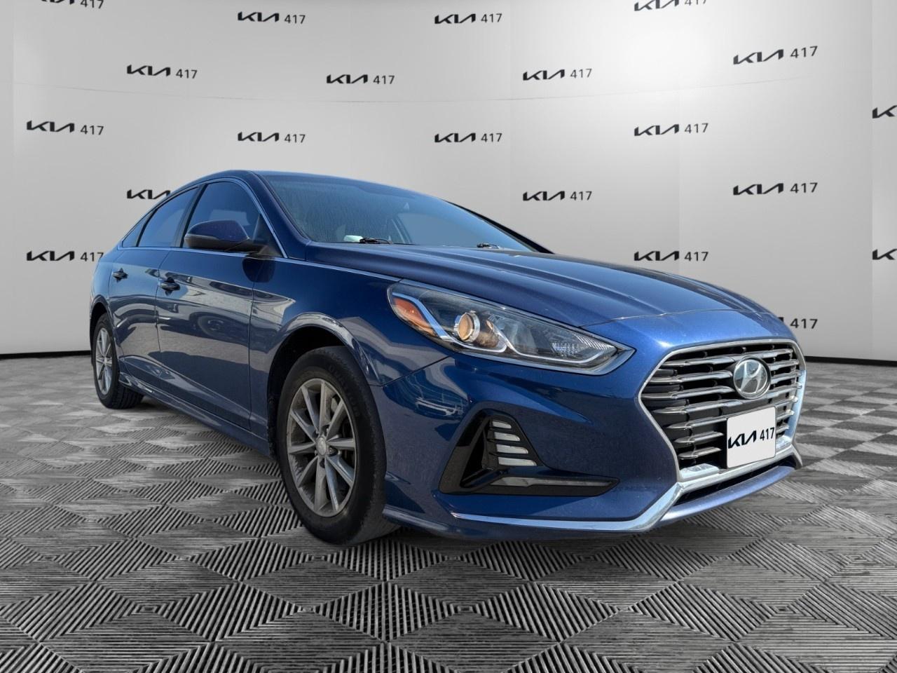 2019 Hyundai Sonata 2.4L Essential Photo