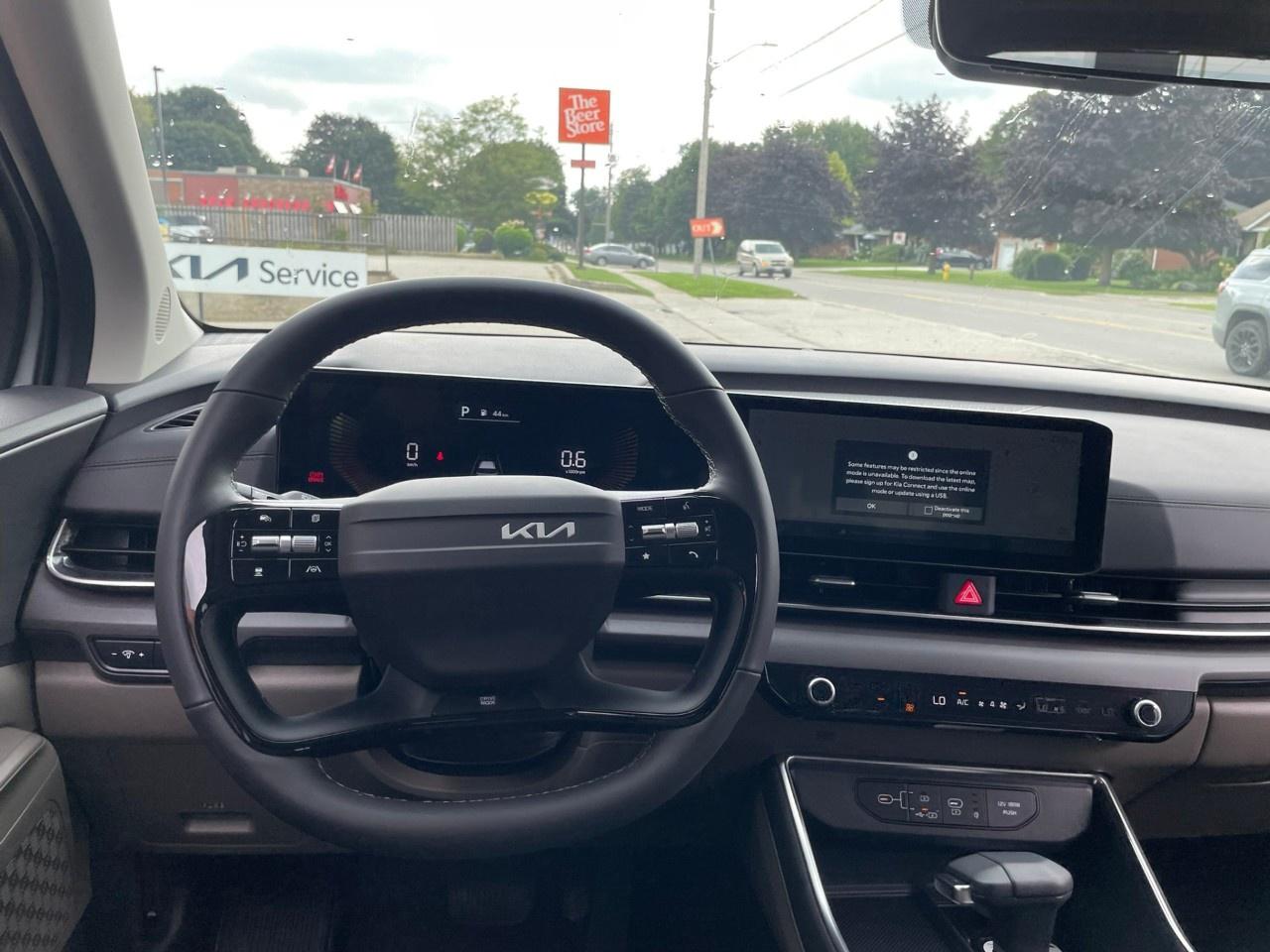 2027 Kia Carnival EX FWD Photo