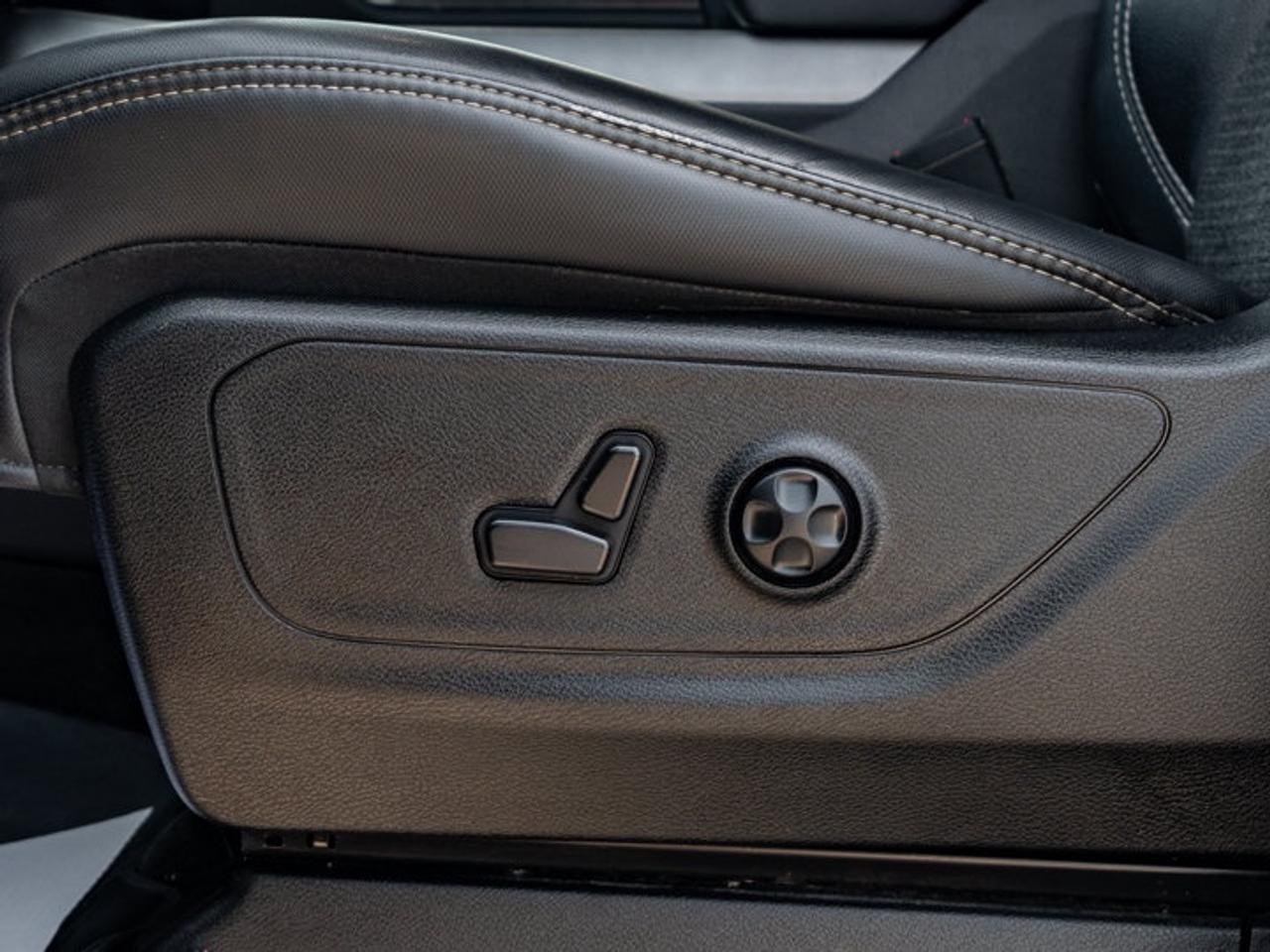 2020 RAM 1500 SPORT Photo