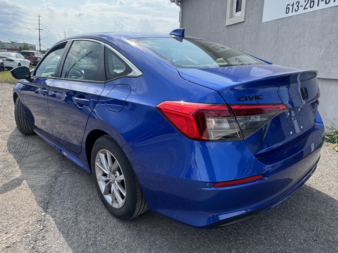 2022 Honda Civic EX Photo