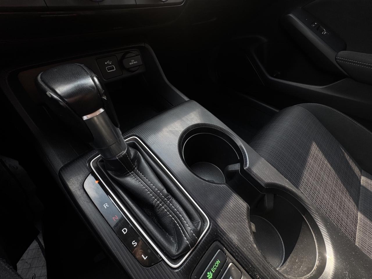 2022 Honda Civic EX Photo