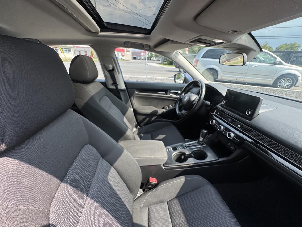 2022 Honda Civic EX Photo