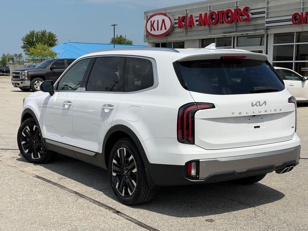 2025 Kia Telluride SX Photo1