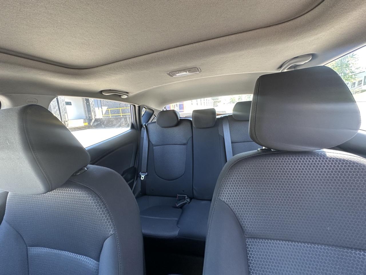 2016 Hyundai Accent SPORT Photo
