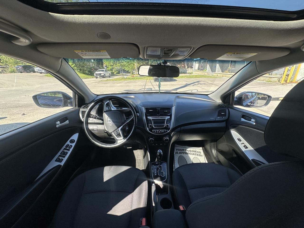 2016 Hyundai Accent SPORT Photo