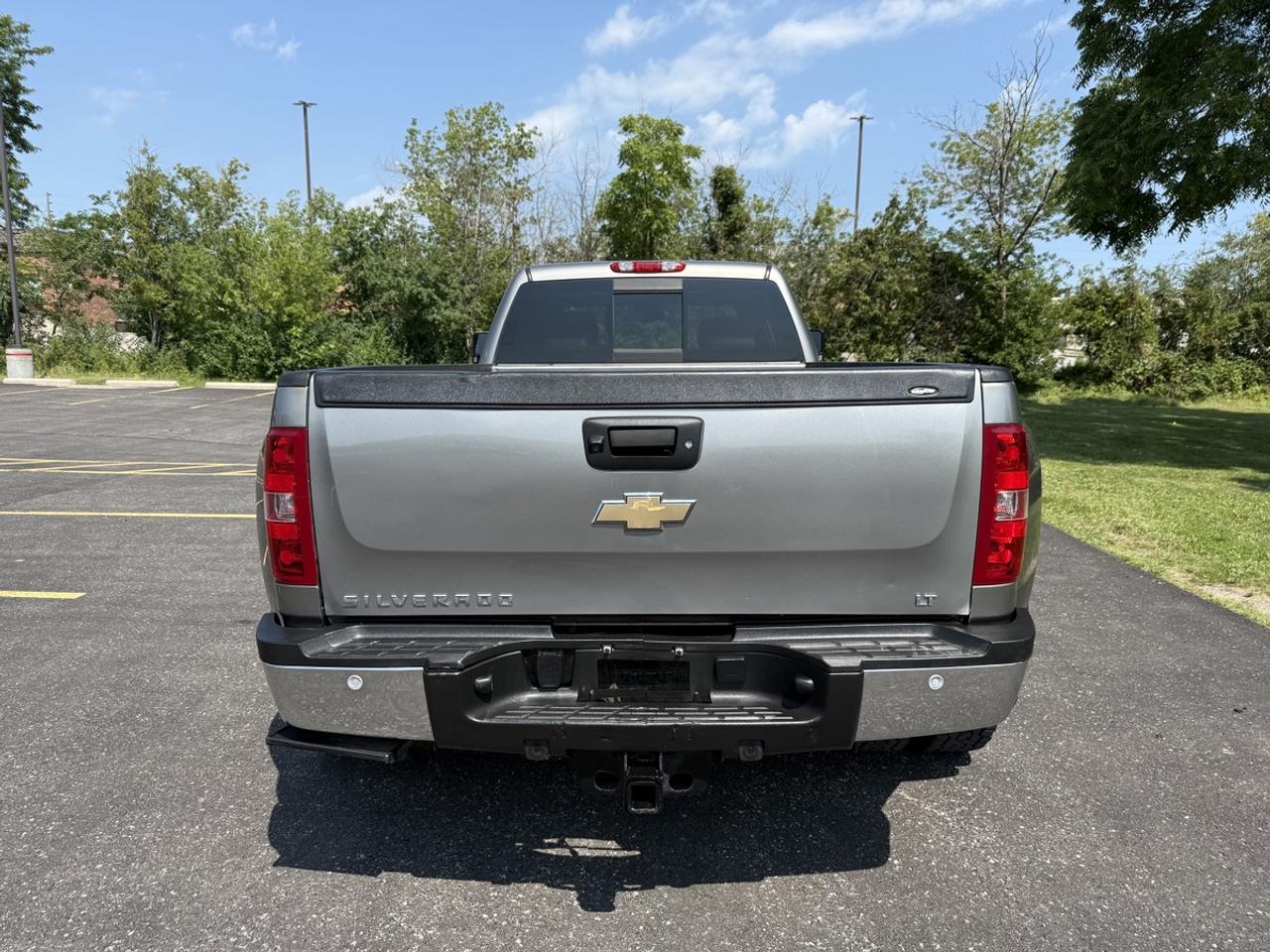 2013 Chevrolet Silverado 3500 HD LTZ Photo3