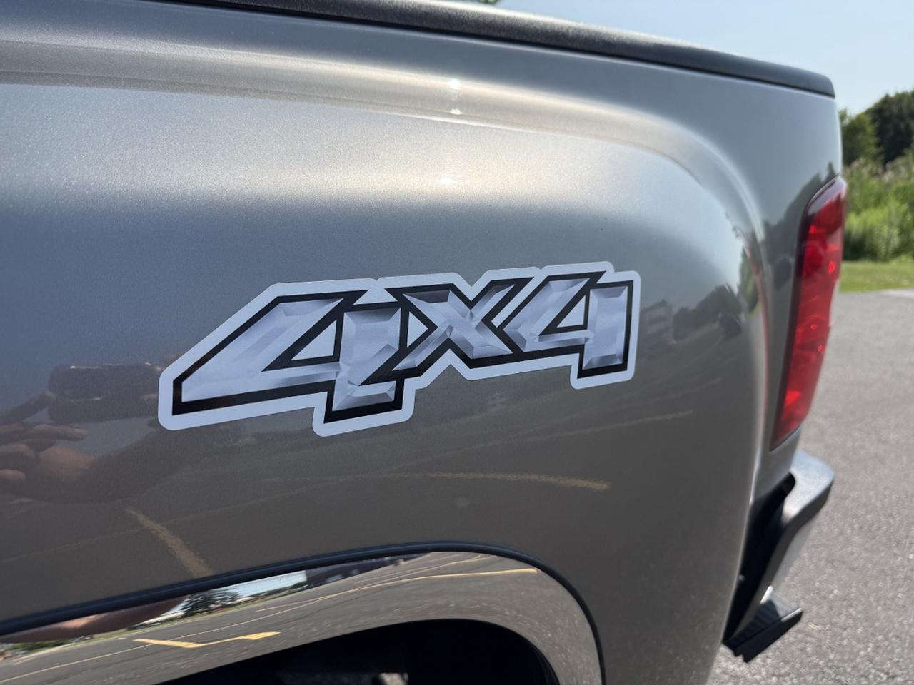 2013 Chevrolet Silverado 3500 HD LTZ Photo