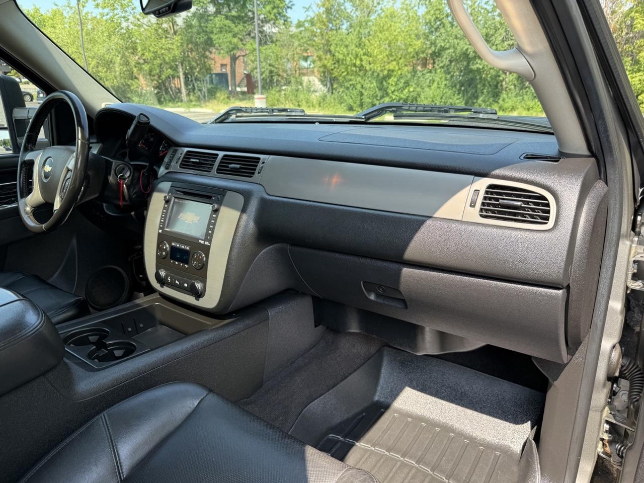 2013 Chevrolet Silverado 3500 HD LTZ Photo