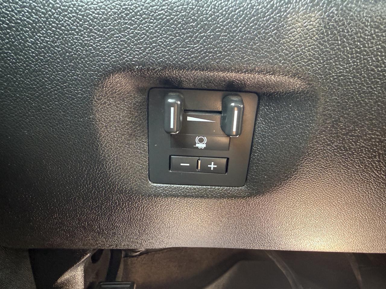 2013 Chevrolet Silverado 3500 HD LTZ Photo