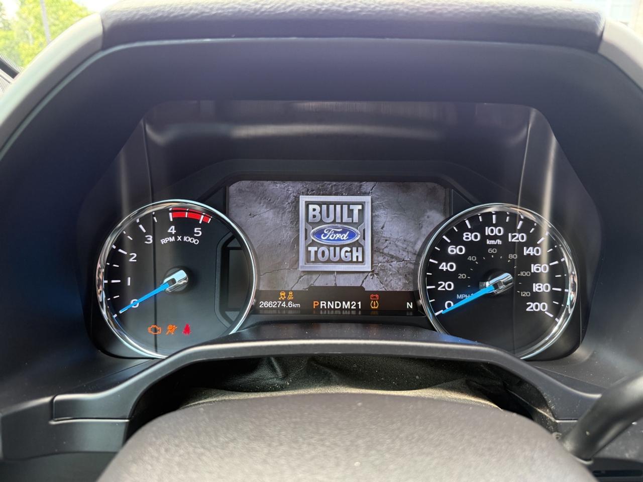 2017 Ford F-250 LARIAT Photo
