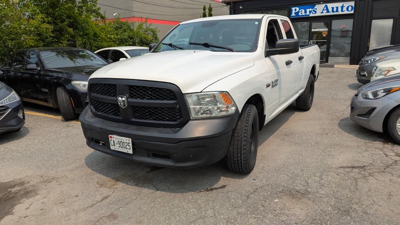 2017 RAM 1500 Quad Cab Pickup ST Photo0