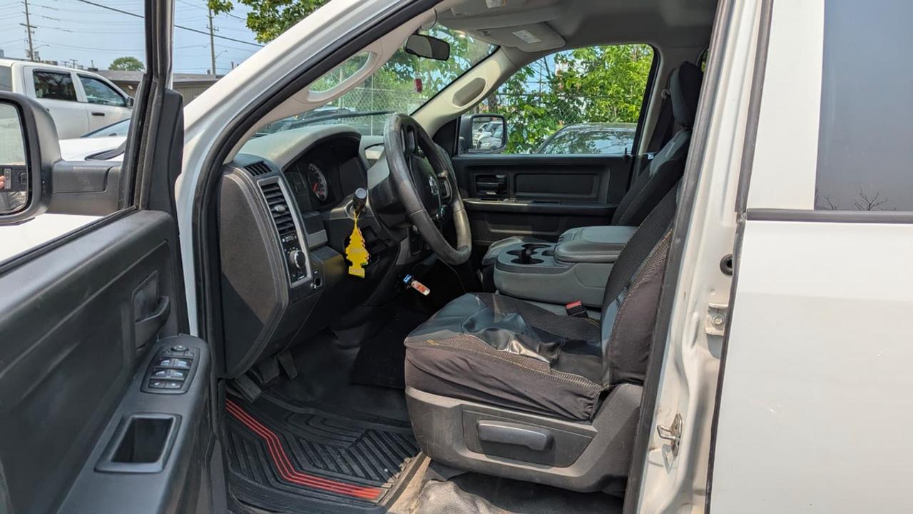 2017 RAM 1500 Quad Cab Pickup ST Photo