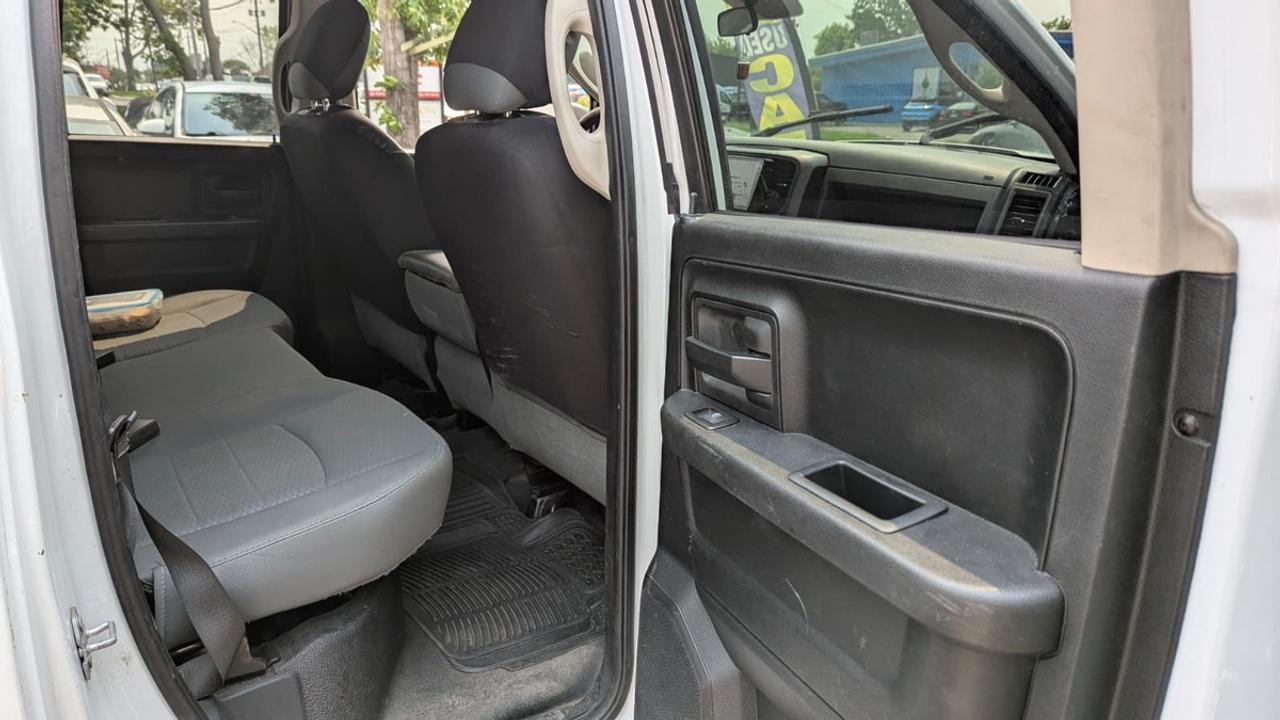 2017 RAM 1500 Quad Cab Pickup ST Photo
