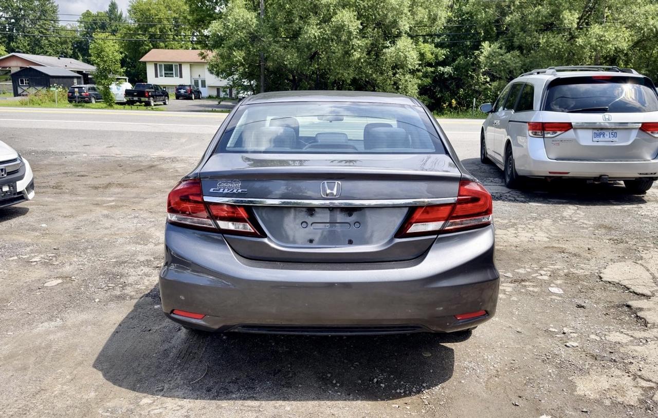2015 Honda Civic LX Photo