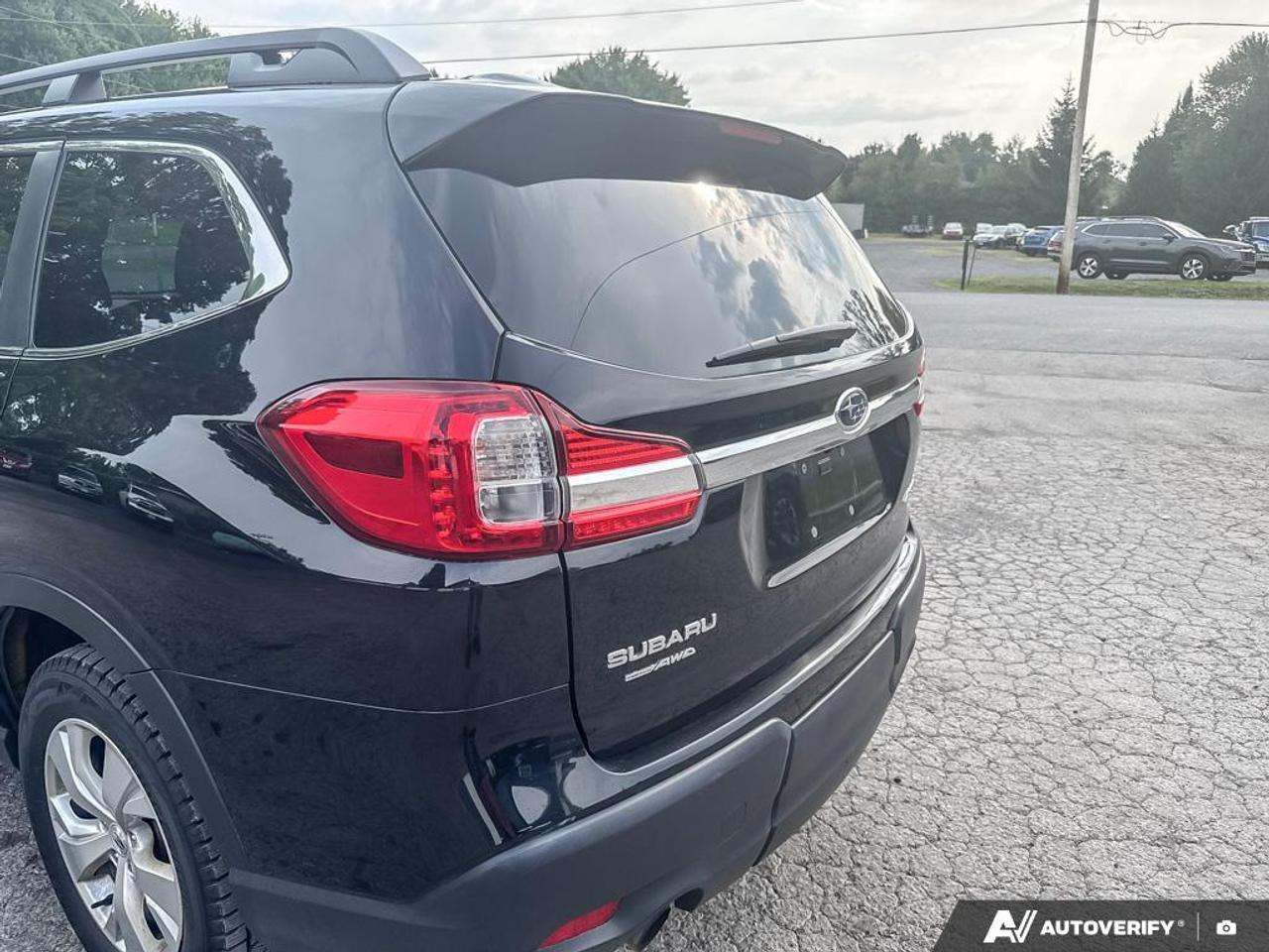 2022 Subaru ASCENT Convenience Photo