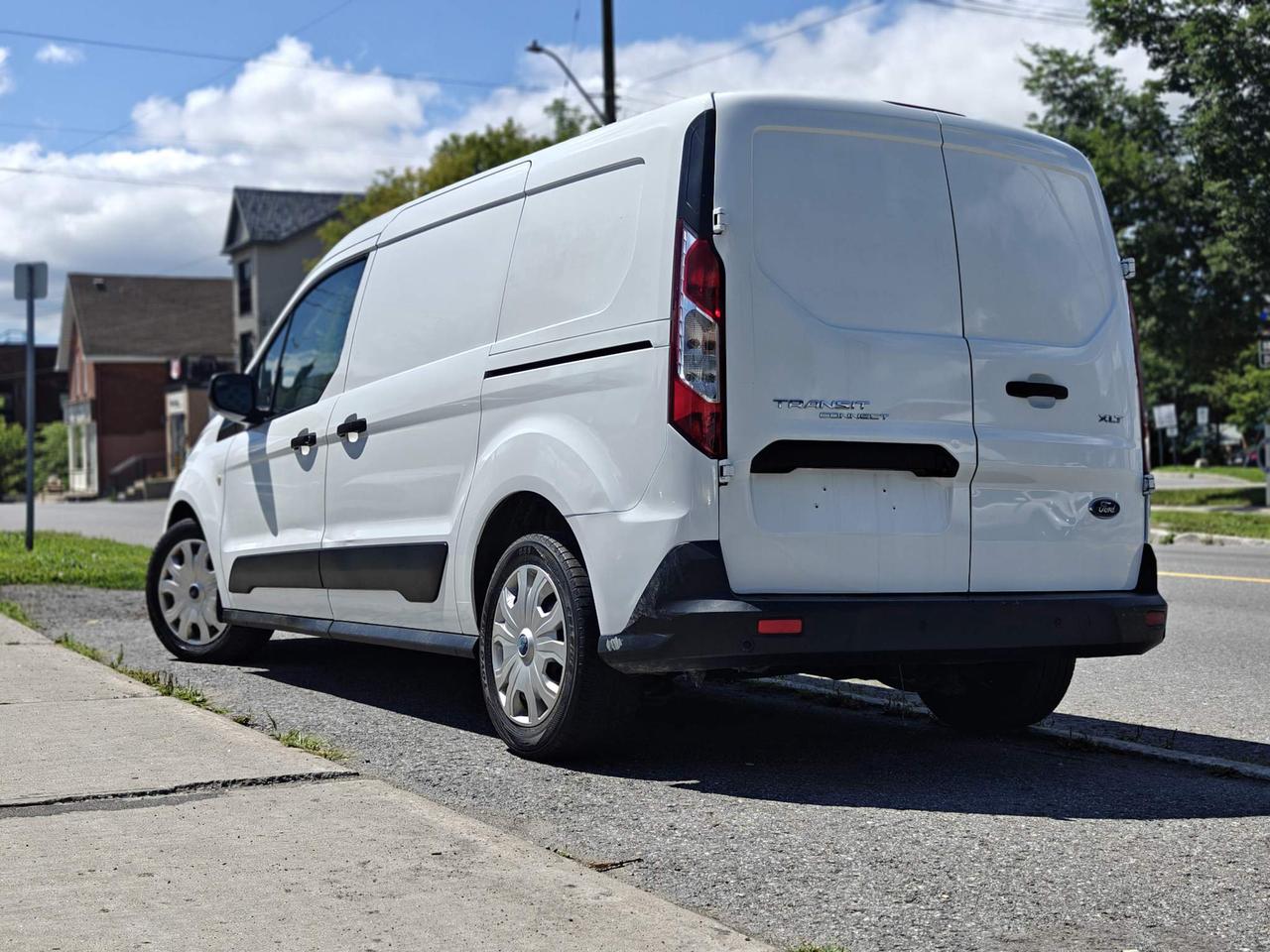 2022 Ford Transit Connect XLT w/Dual Sliding Doors Cargo Van Photo