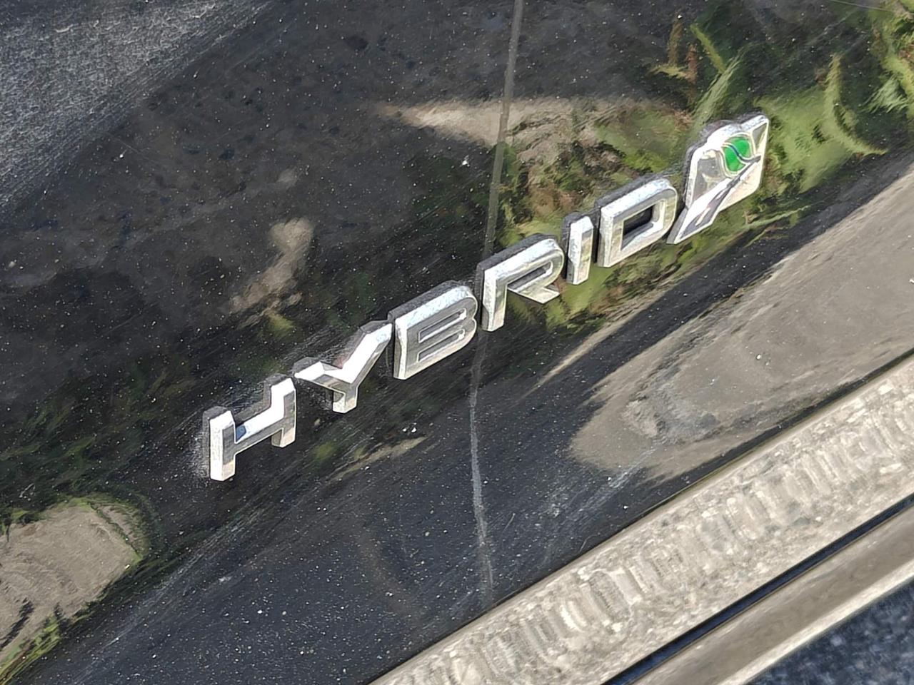 2017 Ford Fusion Hybrid SE 4dr Front-Wheel Drive Sedan Photo