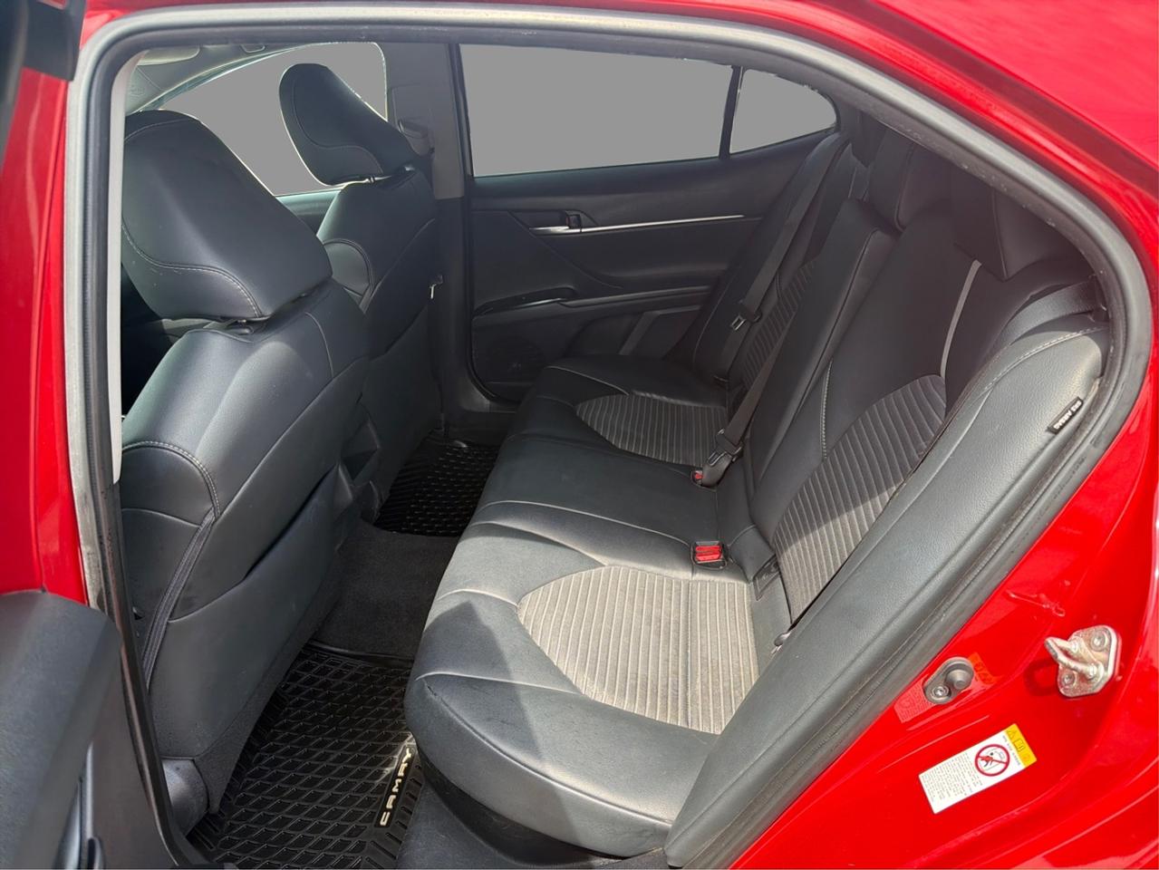 2019 Toyota Camry Hybrid SE-HYBRID Photo