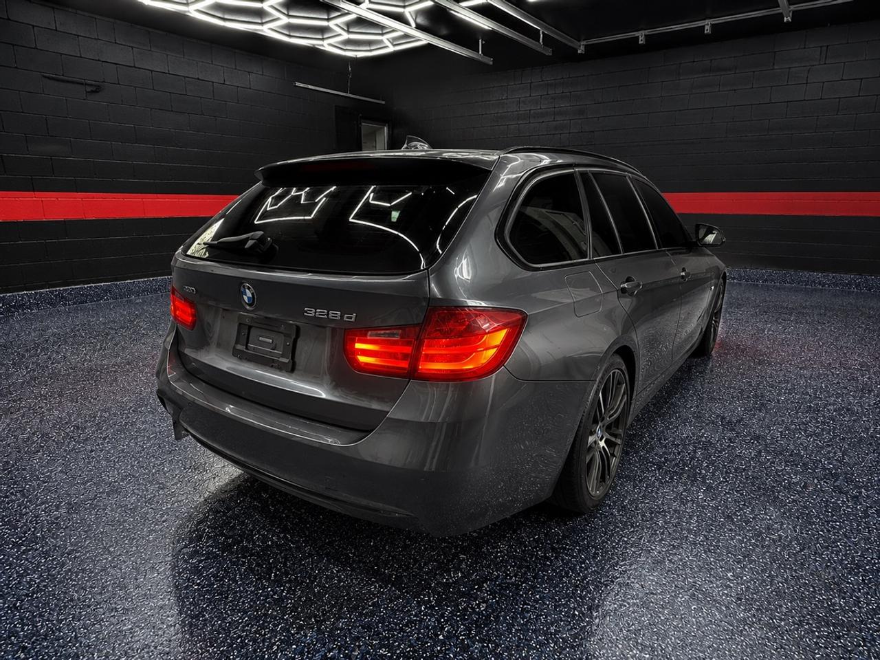 2014 BMW 3 Series 328d Photo