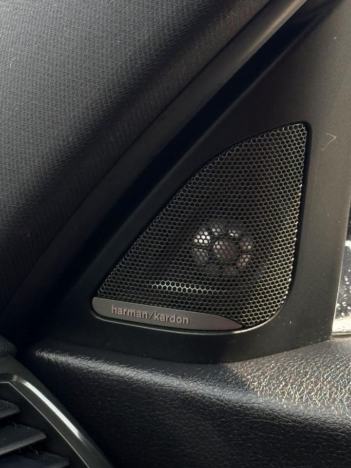 2014 BMW 3 Series 328d Photo