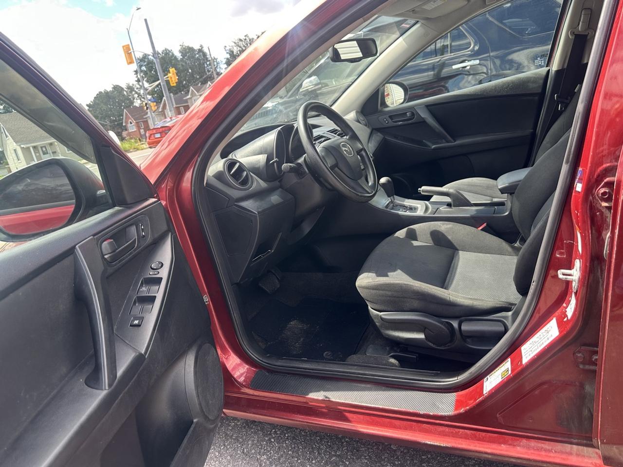 2010 Mazda MAZDA3 s Sport Photo
