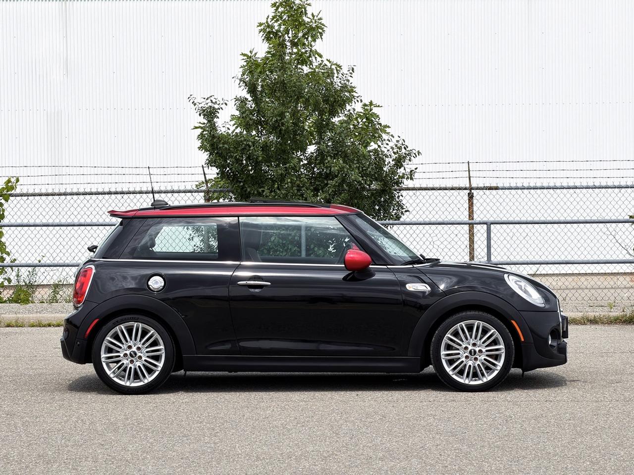 2016 MINI Cooper S 3Dr w/Tech Pkg Photo