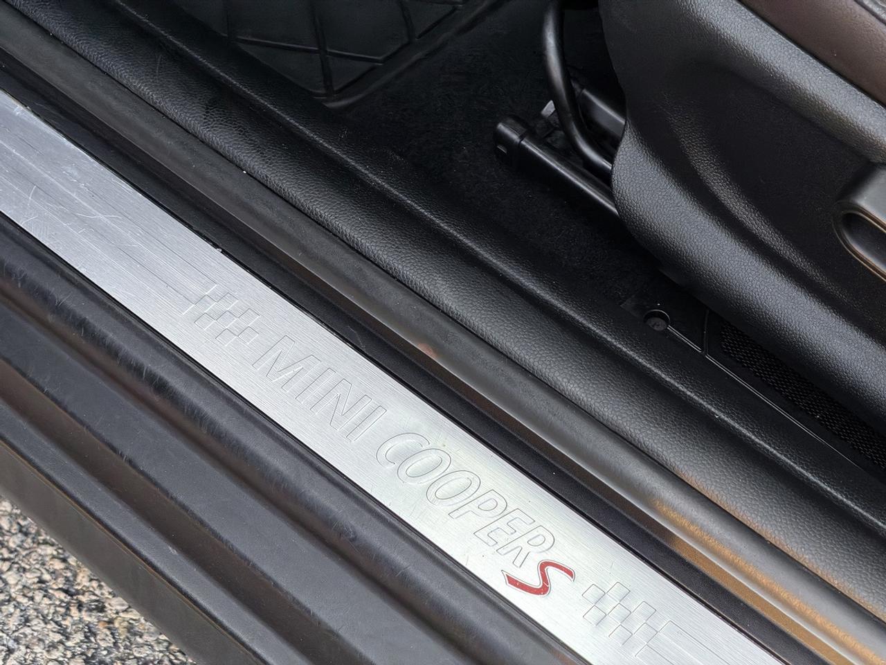 2016 MINI Cooper S 3Dr w/Tech Pkg Photo