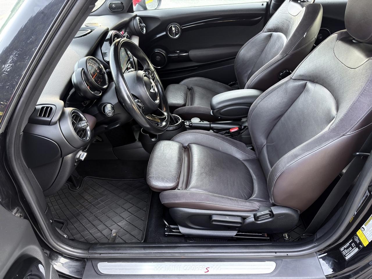 2016 MINI Cooper S 3Dr w/Tech Pkg Photo