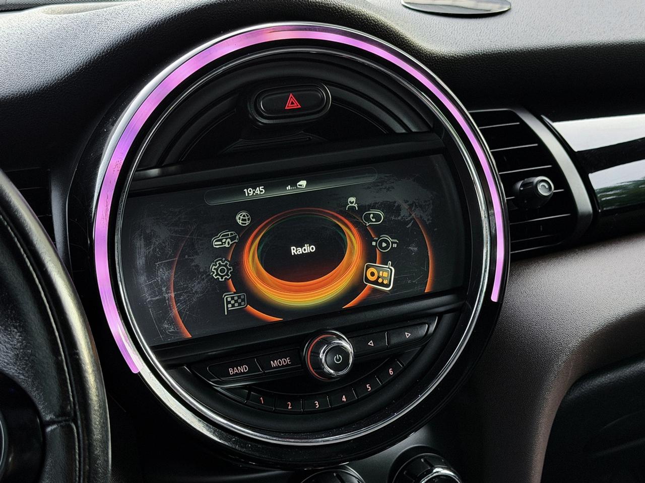 2016 MINI Cooper S 3Dr w/Tech Pkg Photo