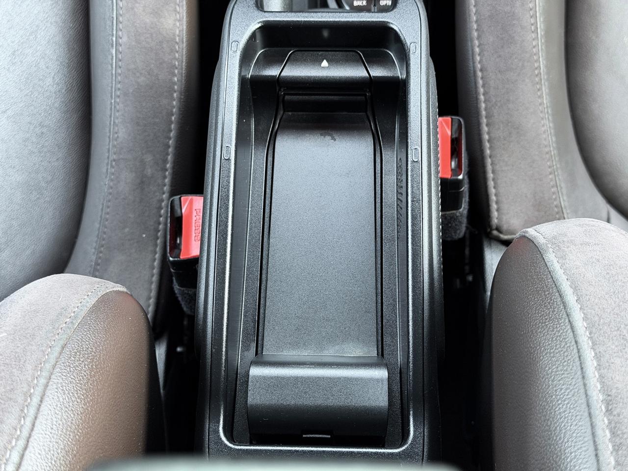 2016 MINI Cooper S 3Dr w/Tech Pkg Photo