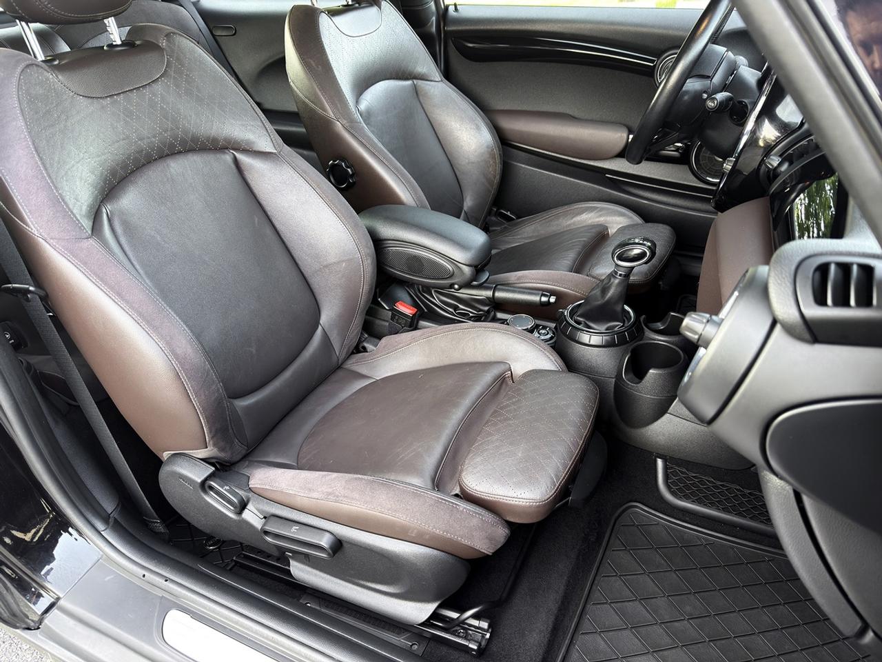 2016 MINI Cooper S 3Dr w/Tech Pkg Photo