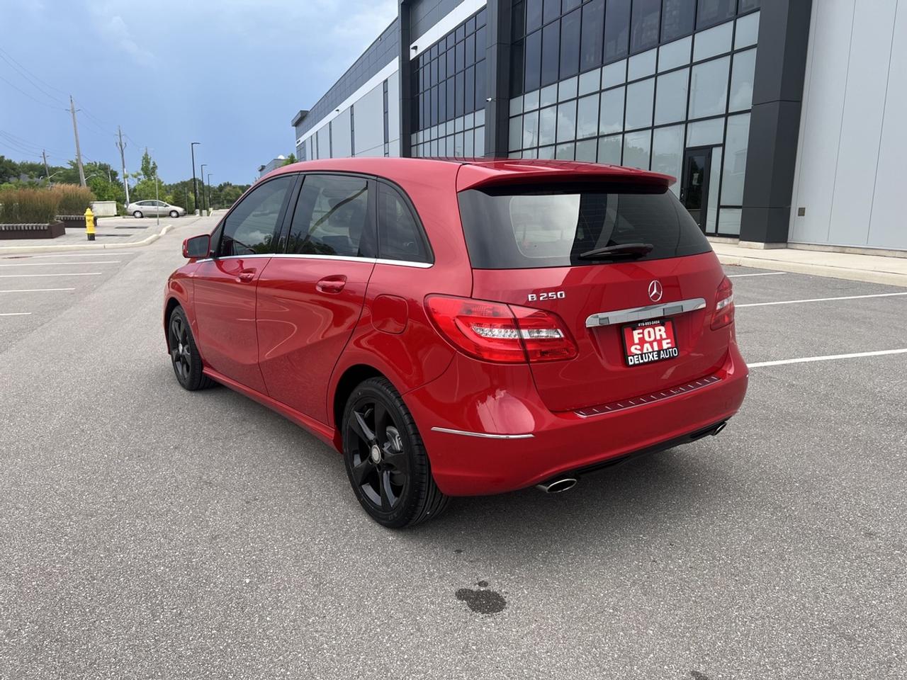 2014 Mercedes-Benz B-Class B 250 Photo