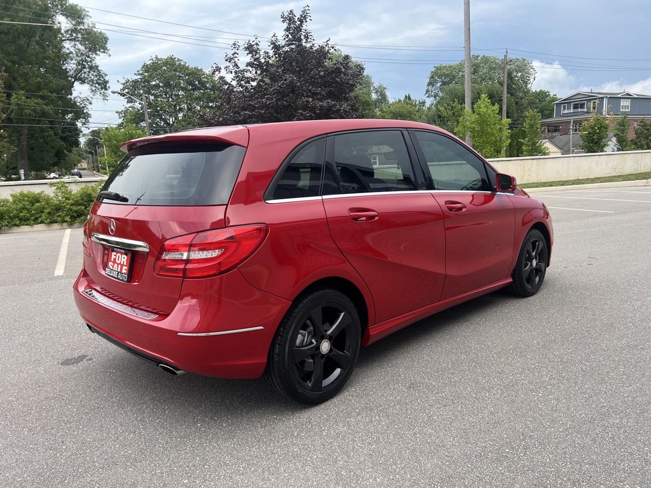 2014 Mercedes-Benz B-Class B 250 Photo