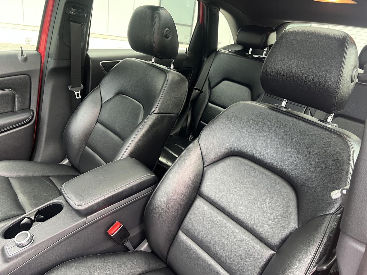 2014 Mercedes-Benz B-Class B 250 Photo